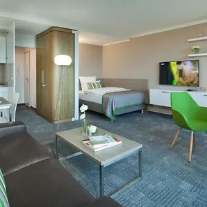 lindner-messe-residence.dusseldorf-hotel.net/